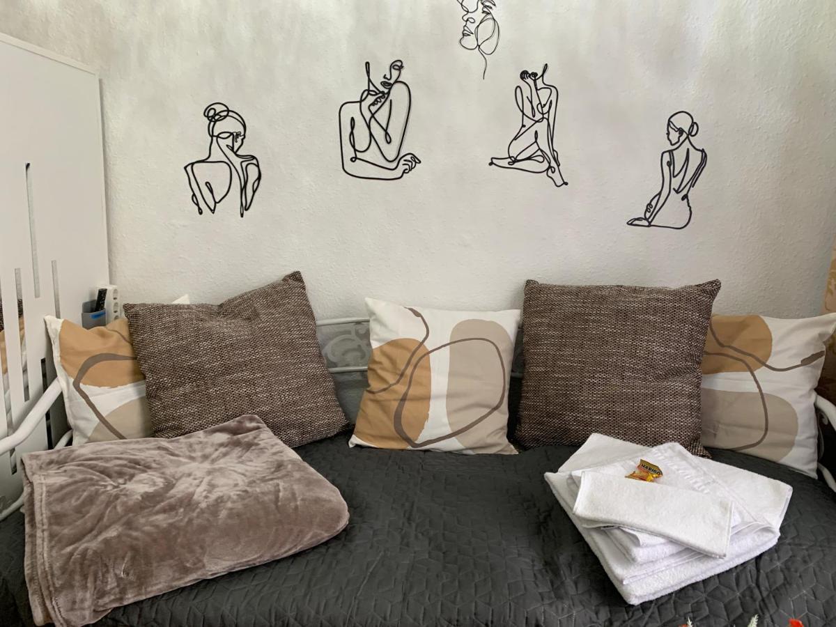 Best-Preis Fewo Rathausblick 2 - Zentrale Lage In Wittenberge - 2 Personen - Einzelzimmer - Vollausstattung - Wlan / Prime & Self-Check-In Екстериор снимка